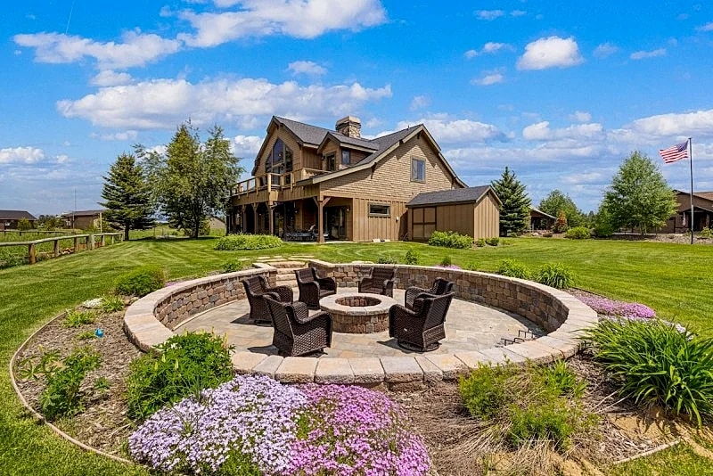 Mountain Tyme - AC - Hot tub - Garage - Firepit - 3 Fireplaces - Chef's kitchen