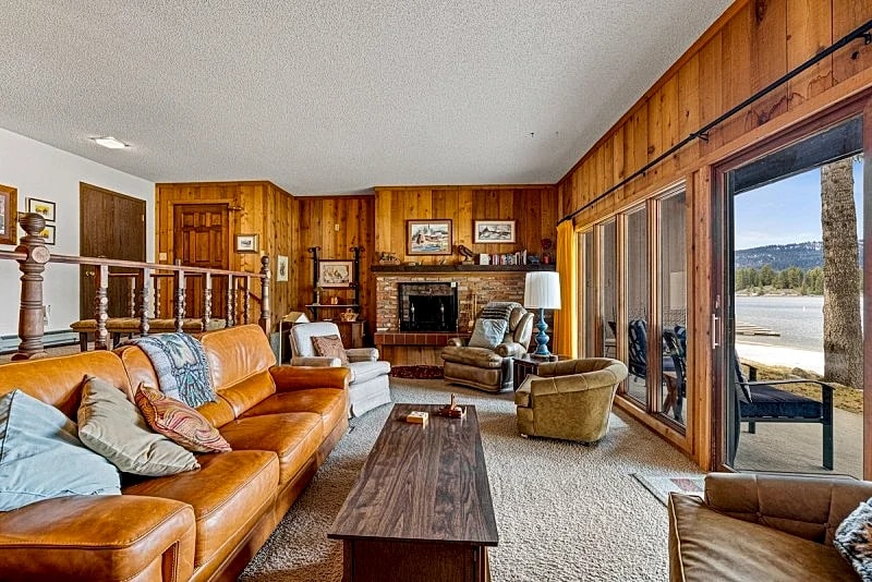New* 70s Lakefront condo in Tamarack Bay with dock, pool, beach in McCall, Idaho, United States — photo 2