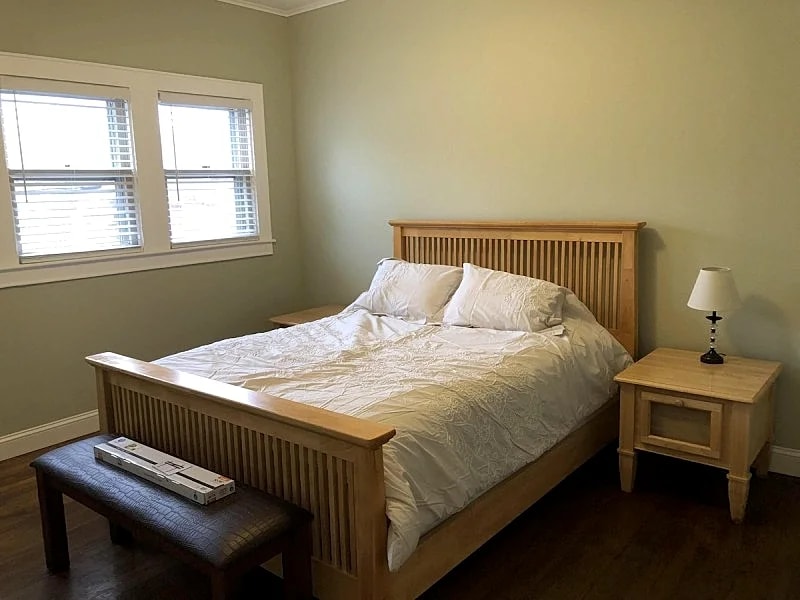 Spacious 4-Bedroom Apartment in Oneonta, Steps from All Star Village in Otsego County, New York, United States — photo 4