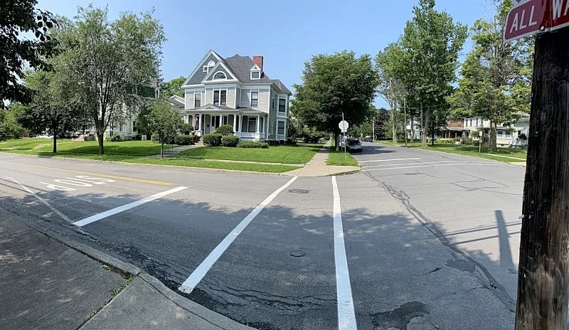1st Class Rentals #1 Location in New York! - Oneonta in Otsego County, New York, United States — photo 4