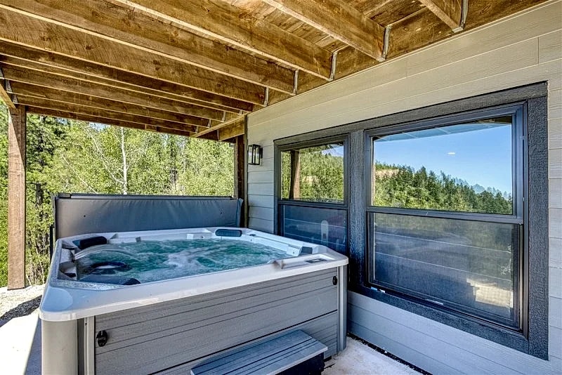 Golden Eagle`s Nest - Private! Amazing views! in Lead, South Dakota, United States — photo 2