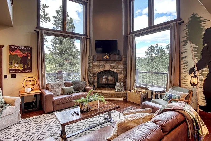 Gold Baron Lodge - private location in a Mountain setting in Lead, South Dakota, United States — photo 5