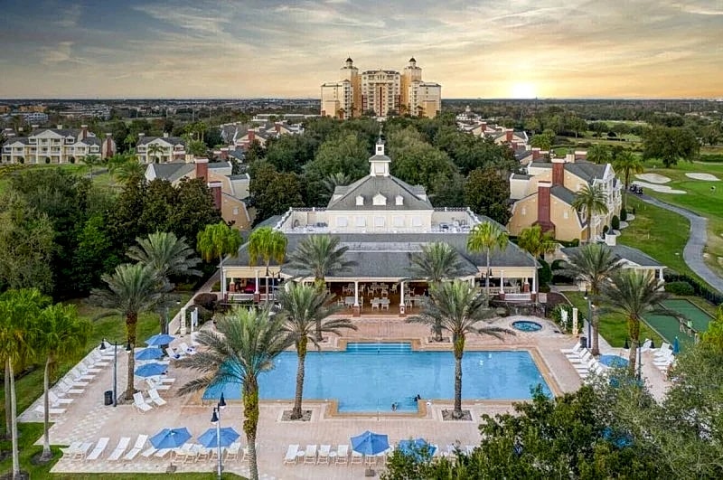 Poolside Harmony | Immediately Adjacent to the Pool | Golf Course Views | Reunion Resort Membership in Kissimmee, Florida, United States — photo 4