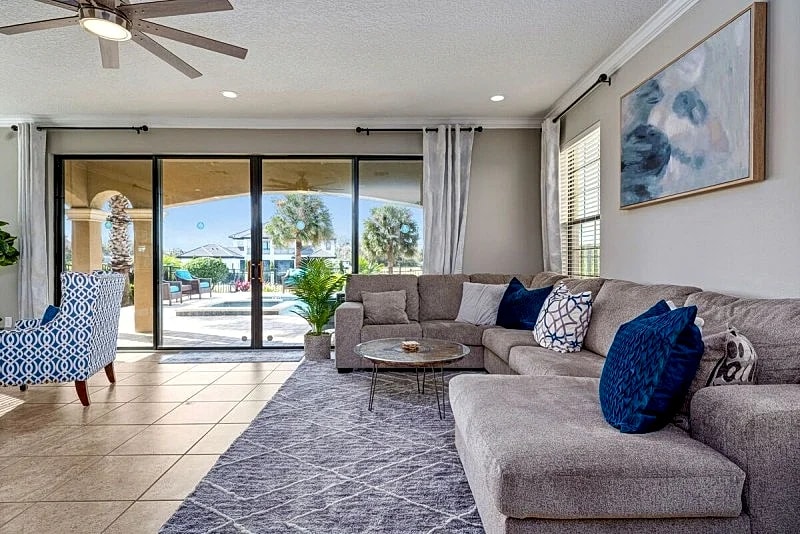 Luxury 5 Bed Villa, Game Room, Themed Beds, Extended Deck, Updated Decor in Kissimmee, Florida, United States — photo 5