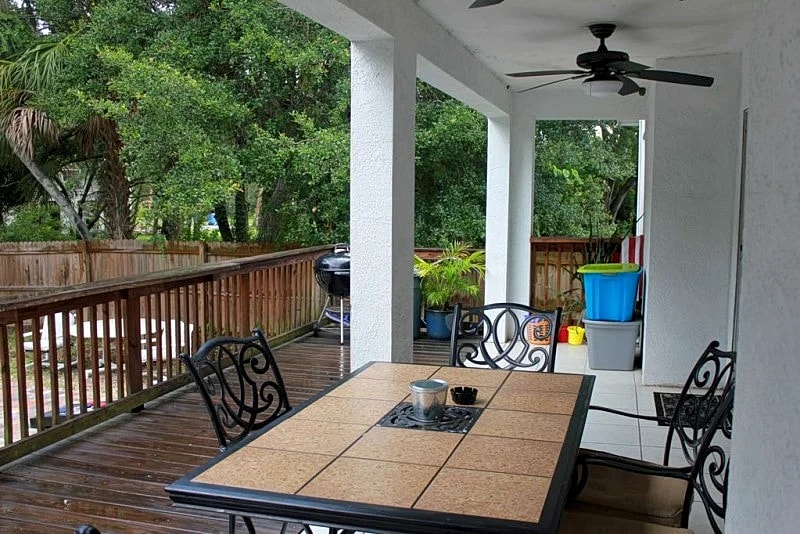 Relax and Enjoy your Visit to Tampa in the Tropical Pool House! in Tampa, Florida, United States — photo 3