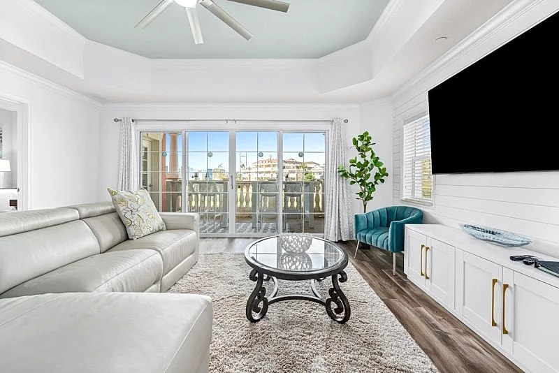 Sunset View | Stunning Golf Views Close to Disney! Luxury Condo Near Disney! in Kissimmee, Florida, United States — photo 2