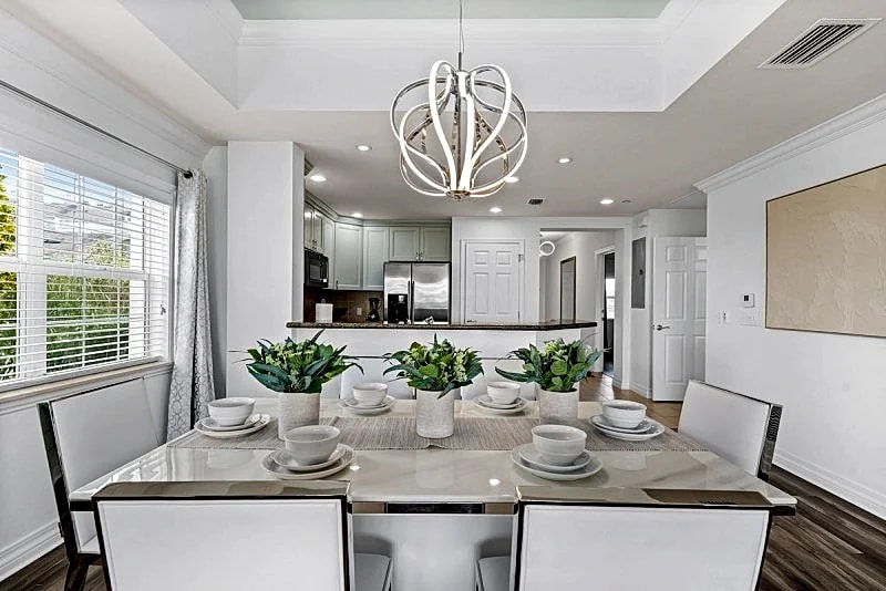Sunset View | Stunning Golf Views Close to Disney! Luxury Condo Near Disney! in Kissimmee, Florida, United States — photo 4