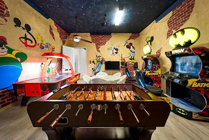 The Grand Beauty Villa | Game Room | Theater Room | Themed Bedrooms | Fitness Room in Kissimmee, Florida, United States — photo 5