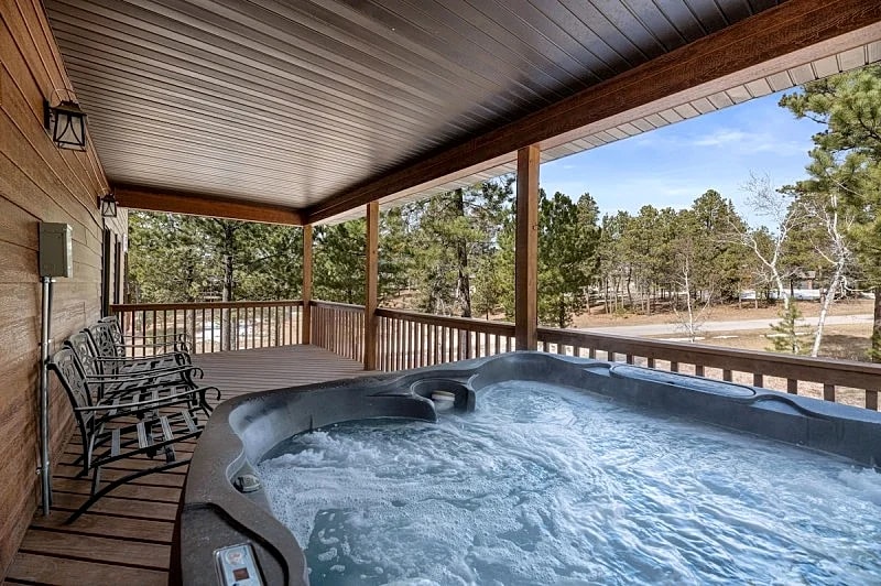 Spacious Powder House Pass Cabin | Close to ATV & Snowmobile Trails | Game Room w/ Foosball in Lead, South Dakota, United States — photo 4