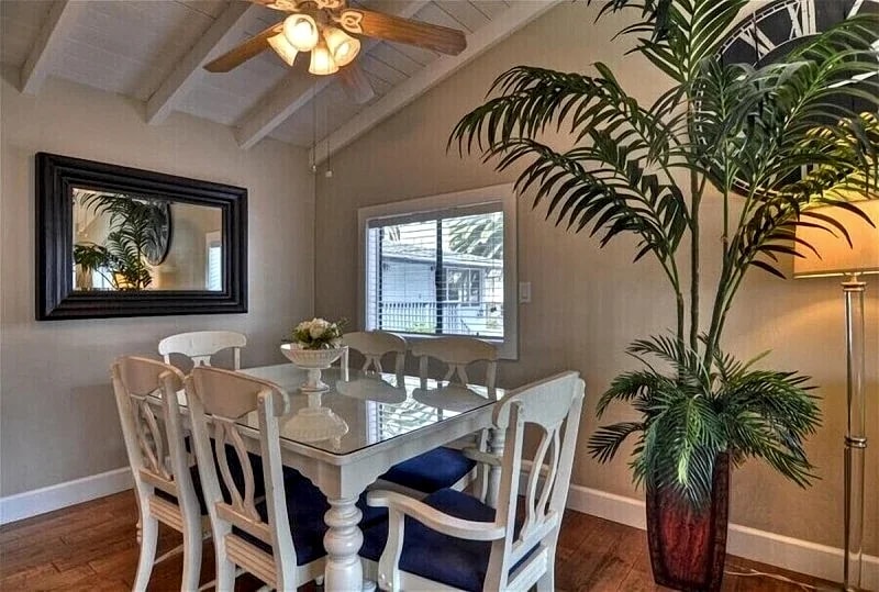 Clean & Highly Rated - Close to CDM Beach/Village, A/C&Garage in Newport Beach, California, United States — photo 5