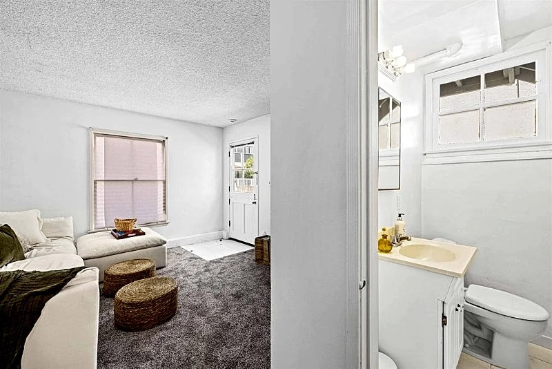 314 Longfellow GQ Best Deal In Hermosa Beach… 1-Bed Guest Quarters! in Hermosa Beach, California, United States — photo 4
