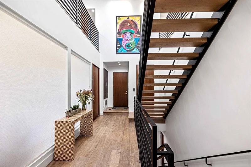Panoramic Oceanview 5-Bedroom Contemporary Home Steps from Manhattan Beach in Manhattan Beach, California, United States — photo 2