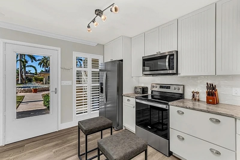 Exclusive Island Vibes I Gorgeous Waterfront Condo in Marco Island, Florida, United States — photo 5