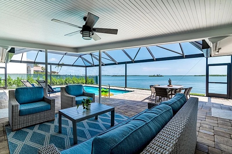 Waterfront 3/3 Home with Panoramic Bay Views! in Marco Island, Florida, United States — photo 2