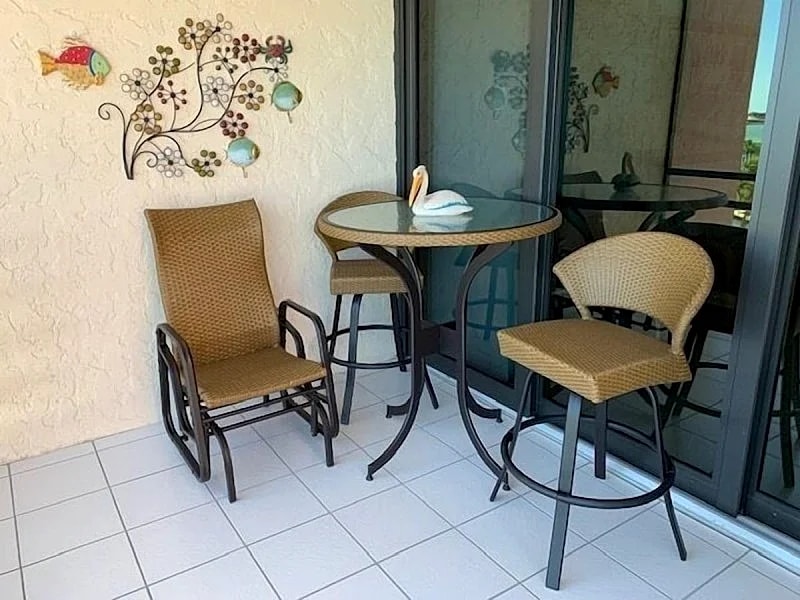 Dolphin Views & 5-Star Comfort Await in Marco Island, Florida, United States — photo 4