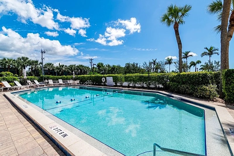 Top Floor Condo, Steps Away From J.W. Marriott and Beach Access! in Marco Island, Florida, United States — photo 2