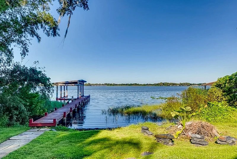 Spacious Lakefront House w/ Pool, Hot Tub, and Boating in Orlando, Florida, United States — photo 4