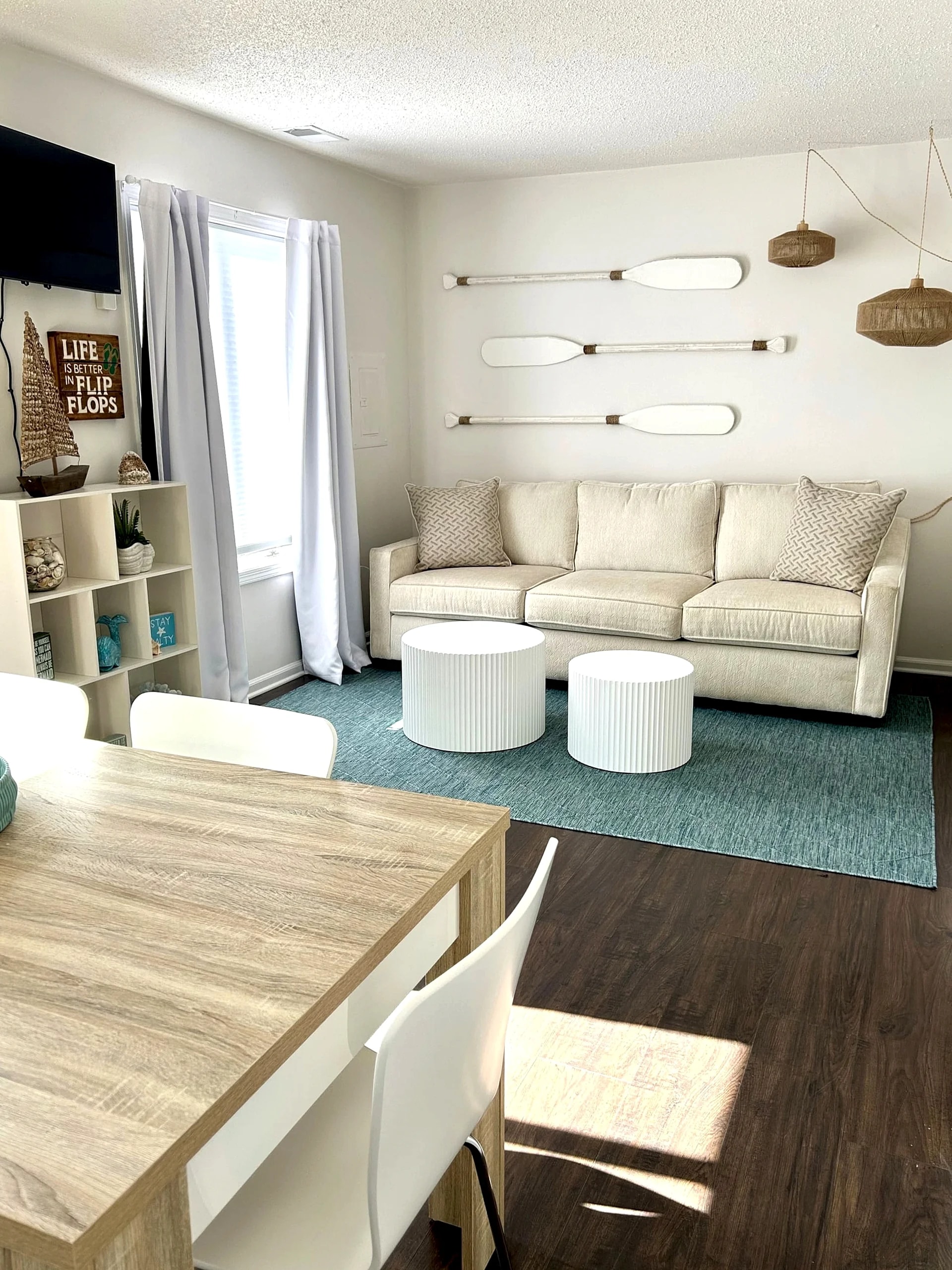 Amazing! Beach Block, 3bdrm, 2-Level & Waterpark in Seaside Heights, New Jersey, United States — photo 2