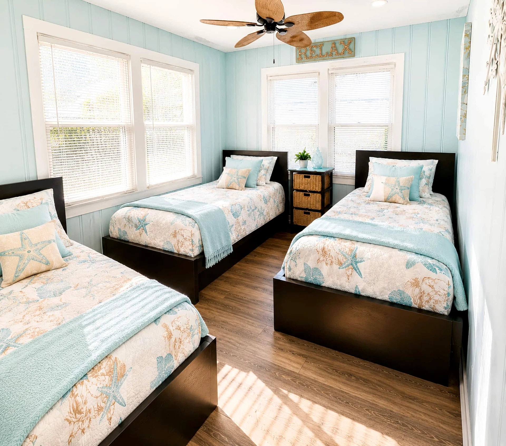 Great Location, 4-bedrm, 2-bathrm, Beach Blk in Seaside Heights, New Jersey, United States — photo 5