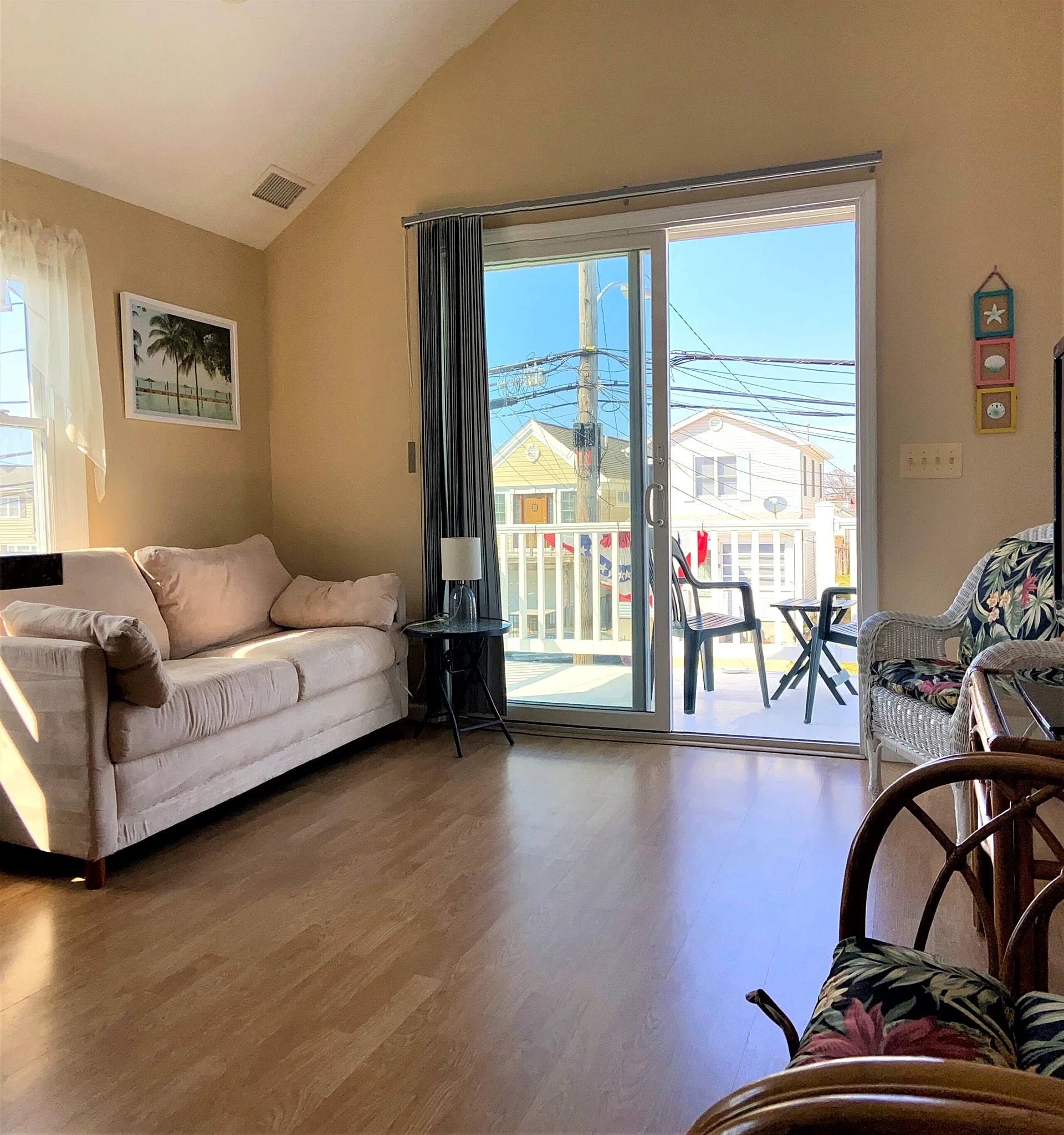 Wow. Best Value 2-Bedroom: Great Getaway in Seaside Heights, New Jersey, United States — photo 4