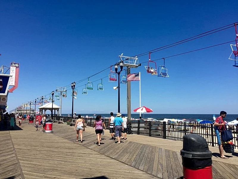 Wow. 2 Bdrm, Close to Everything, but away crowds. in Seaside Heights, New Jersey, United States — photo 5