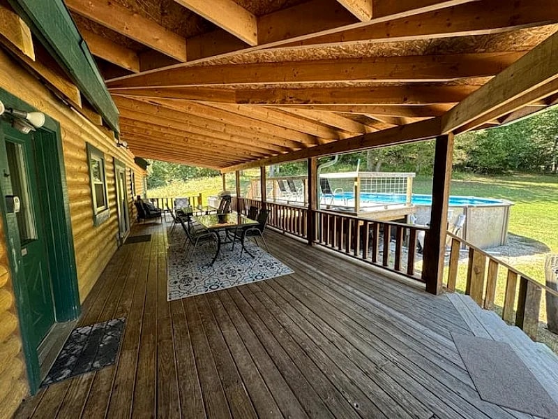 The Mountain Lodge in Hocking Hills w/ Hot Tub and Pool in Logan, Ohio, United States — photo 3