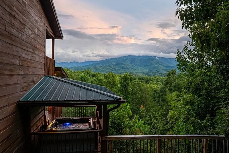 Smoky Mountain Timeless w/ mtn views, game room, hot tub in Gatlinburg, Tennessee, United States — photo 2