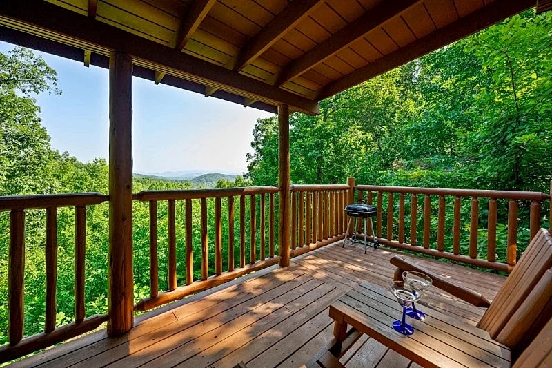 See Forever Cabin in Gatlinburg: Dog friendly, Mtn Views