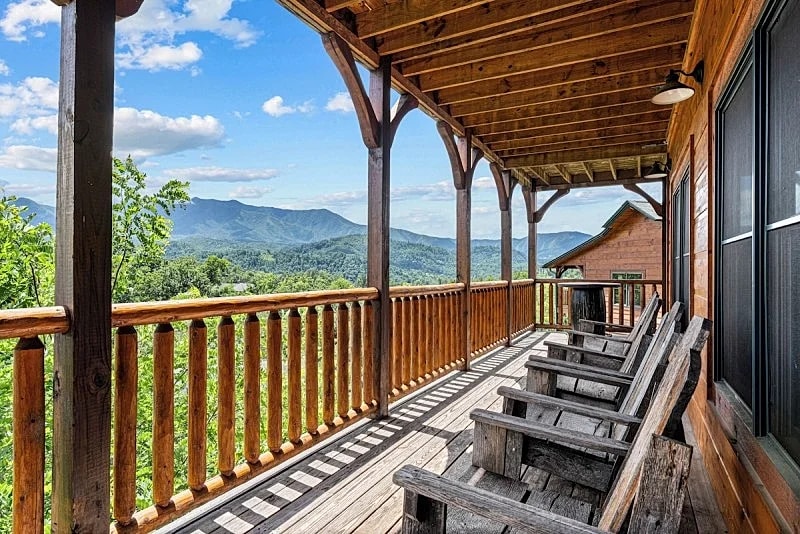 Cherokee Dreams Lodge w/ Sleeps 30 Mtn Views, Theater in Gatlinburg, Tennessee, United States — photo 3