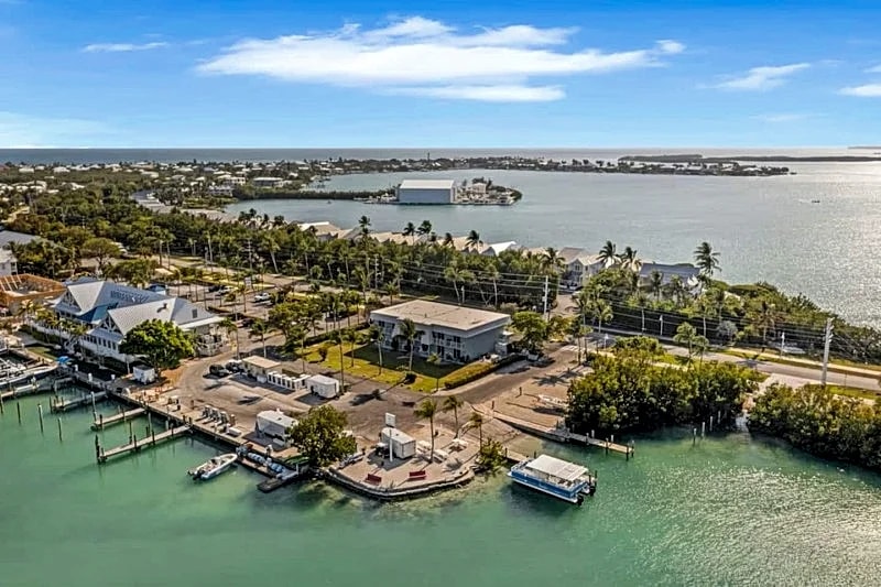Blue Haven Duck Key Oceanfront Condo in Duck Key, Florida, United States — photo 4