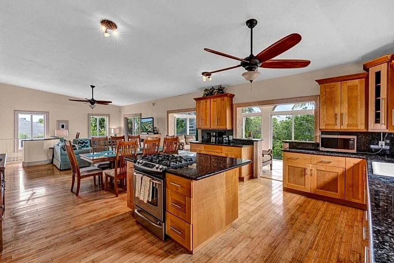 Big Kahuna an Inviting 5BR, 4BA Home in the Florida Keys in Marathon, Florida, United States — photo 4