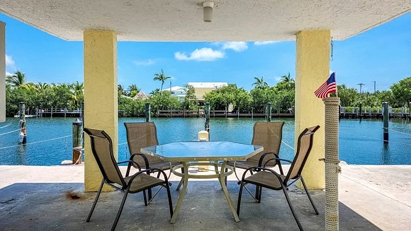 Blue Buoy 1 BR, 1BA Condo w/ Boat Slip & Shared Pool in Marathon, Florida, United States — photo 1
