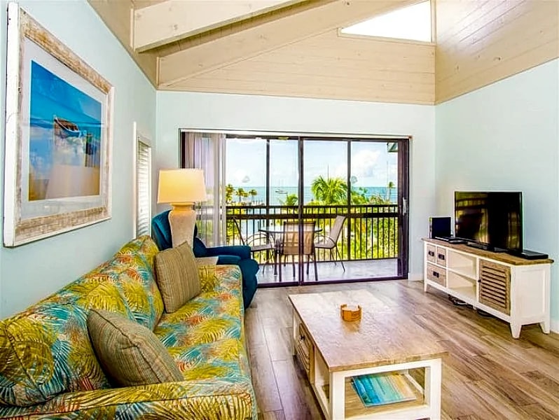 Marathon Key Beach Club E202 2BR 2BA Condo w/ Docks in Marathon, Florida, United States — photo 3