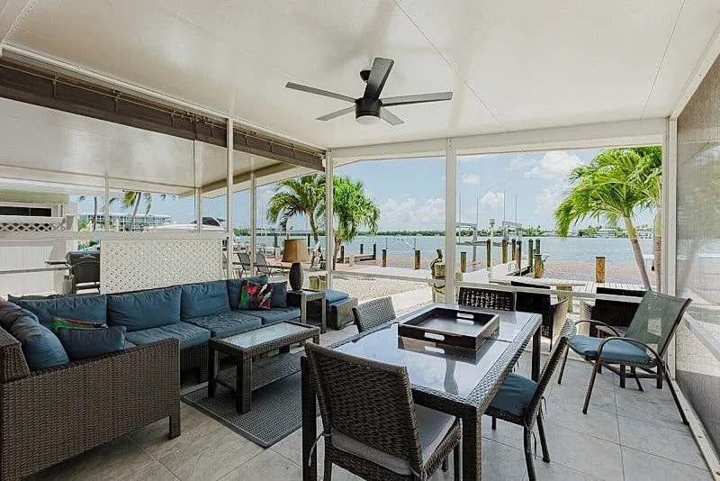 H2O Therapy 2BR 2BA on Open Water w/Cabana Club Beach in Key Colony Beach, Florida, United States — photo 3