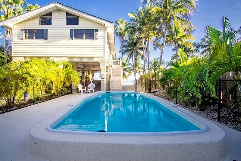 The Nautilus on the Ocean in Grassy Key 4 bed 3 bath in Marathon, Florida, United States — photo 2