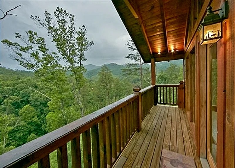 MOUNTAIN MEMORIES in Pigeon Forge, Tennessee, United States — photo 5