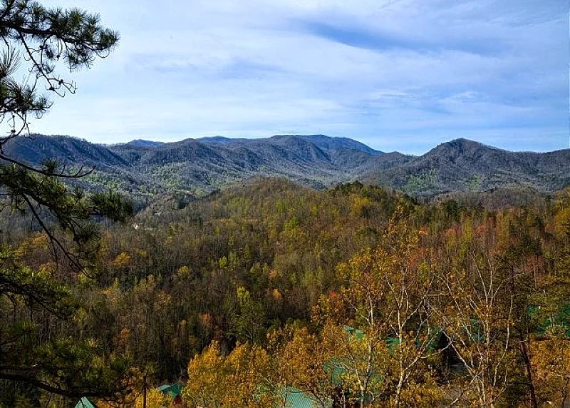 KINGS MOUNTAIN LODGE in Pigeon Forge, Tennessee, United States — photo 5