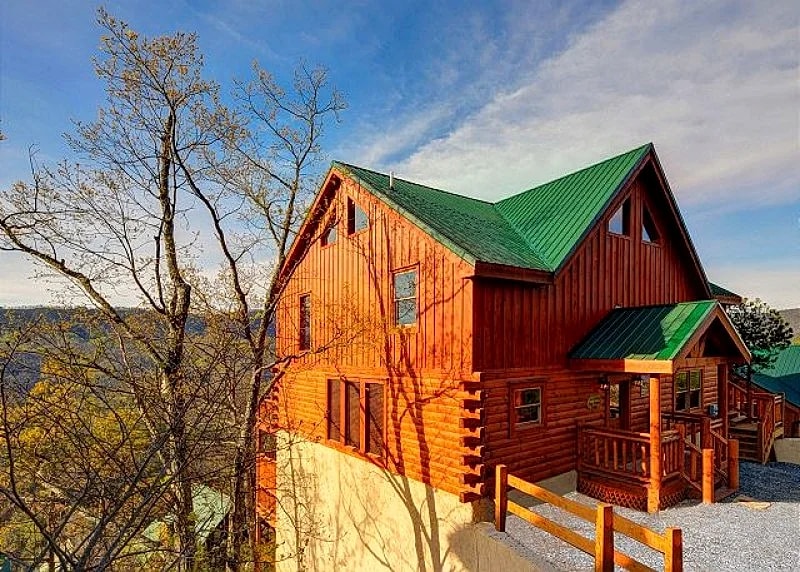 KINGS MOUNTAIN LODGE in Pigeon Forge, Tennessee, United States — photo 2