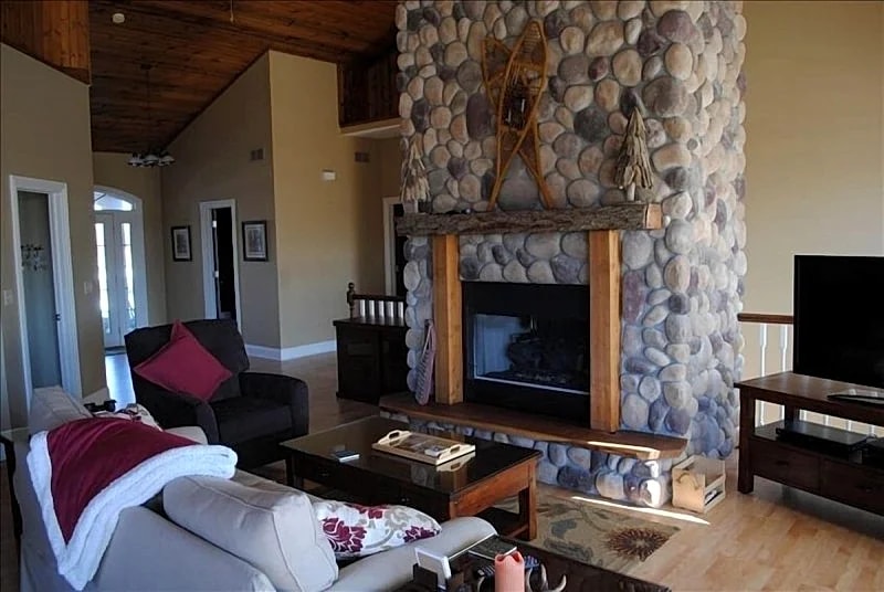 Luxurious Galena Territory 5 Bedroom home, Hot Tub, Firepit