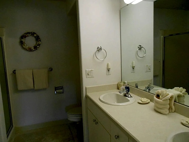 3rd floor Oceanfront Condo, 1 block to town - #303 is the perfect unit in Seaside, Oregon, United States — photo 4