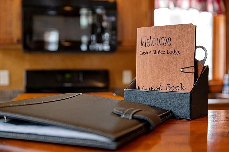 Cash's Sluice Lodge | Gilded Mountain 3 Bed, 3 Bath Vacation Rental in Lead, South Dakota, United States — photo 4
