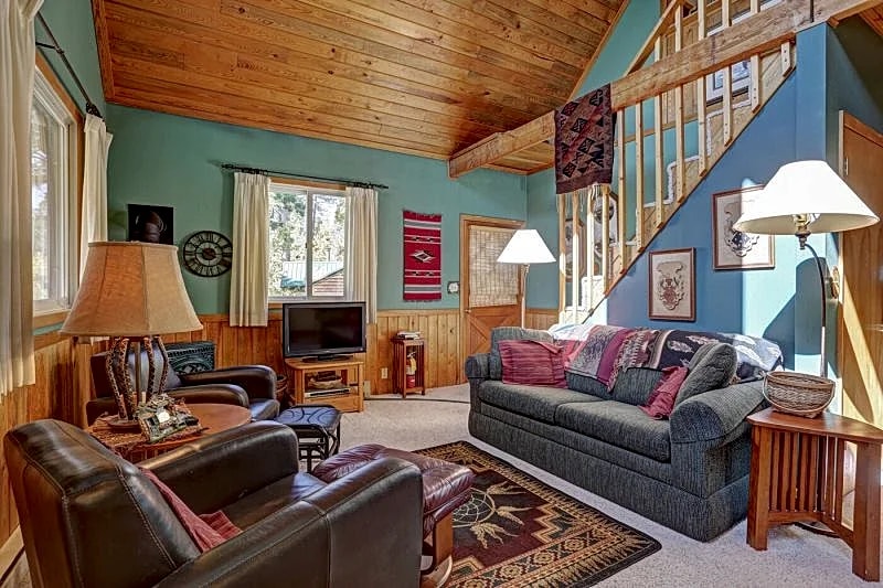 Cozy Black Hills Retreat | 1-Bedroom w/BBQ & Pet-Friendly in Lead, South Dakota, United States — photo 3