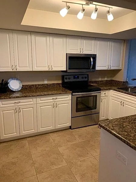 Oceanfront Condo at Sanddollar #B-202 - Panoramic View of Ocean - 3 Bedroom in Sanibel, Florida, United States — photo 3