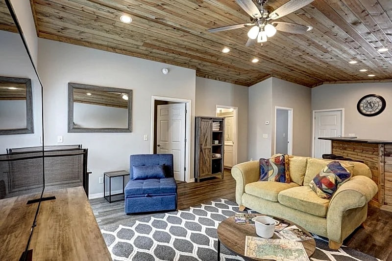 Thunder Ridge Loft with gorgeous overlook in Lead, South Dakota, United States — photo 4