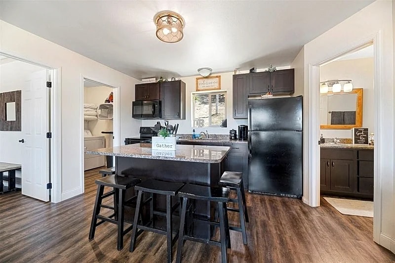 35 3rd street Upper Townhome | 2 Bed, 1 Bath in Lead, South Dakota, United States — photo 4