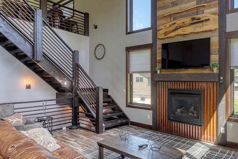 Powder Run Lodge | 5 Bed, 4 Bath in Lead, South Dakota, United States — photo 4