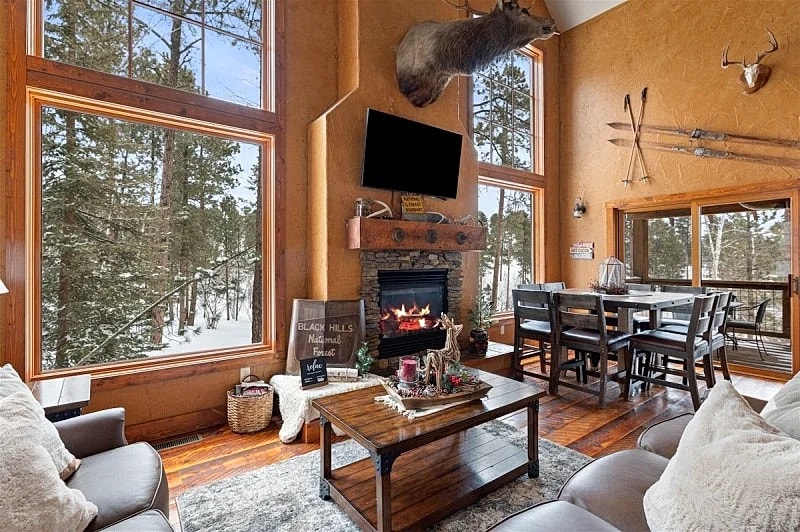 Cash Sluice Lodge | 3 Bed, 3 Bath in Lead, South Dakota, United States — photo 5