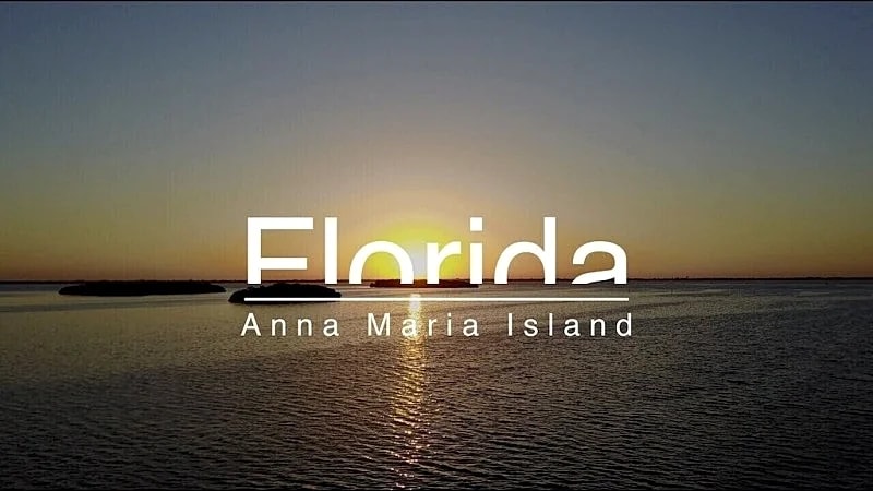 Share Our Island Paradise-100 flip-flop steps to the beach. We are ready to host in Bradenton Beach, Florida, United States — photo 5
