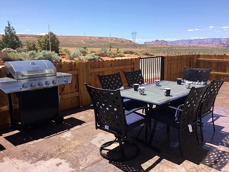 Local VIEW????2 homes side by side????boat parking????PETS~close to Antelope/Horseshoe in Page, Arizona, United States — photo 3