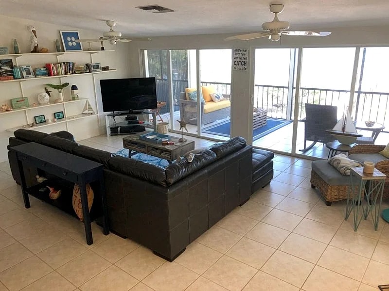 Sunset Catch- Gulf Front, Open Water Views, Private Pool and Dock, Kayaks. in Marathon, Florida, United States — photo 2